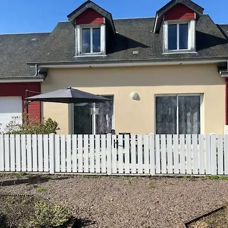Gite Les Z Amours Saint-Pierre-en-Port Exterior photo